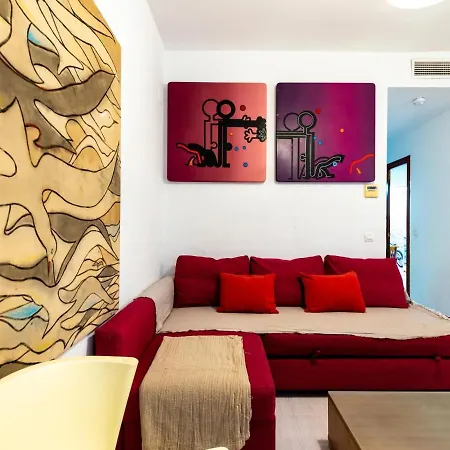 Holi-rent Antillano Campos アパート